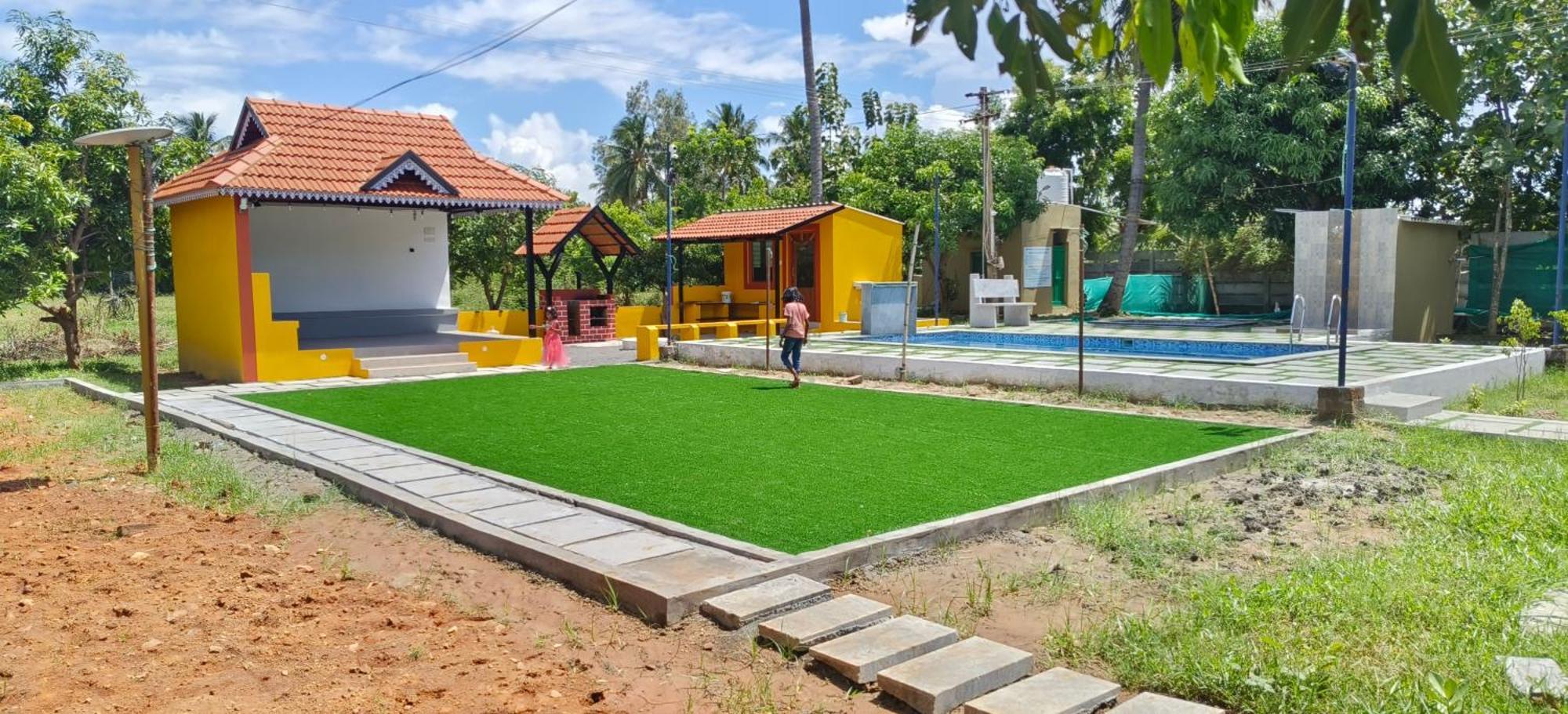 The Farm Crest, Ecr Kadallur Kūvattūr エクステリア 写真
